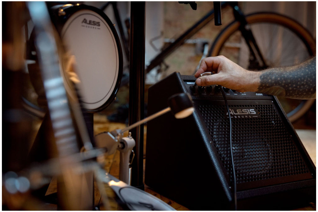Alesis_Nitro_Amp_Pro_14.jpeg