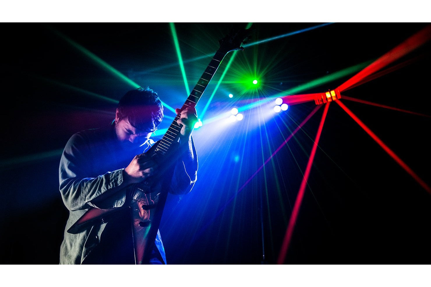 CHAUVET_DJ_GigBAR_2_2.jpeg