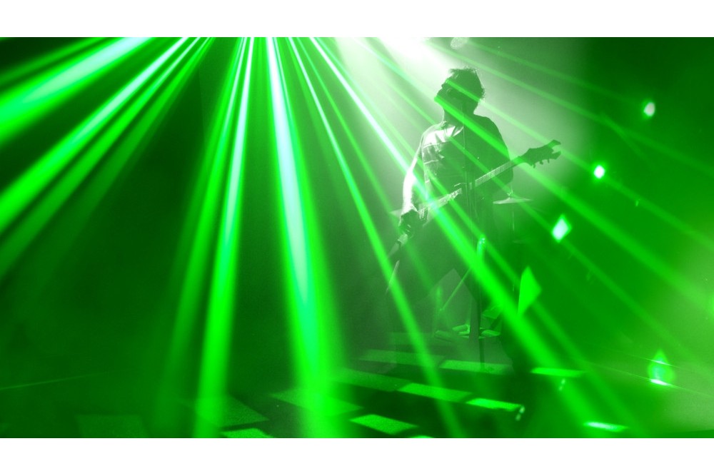 CHAUVET_DJ_Hurricane_1000_3.jpeg