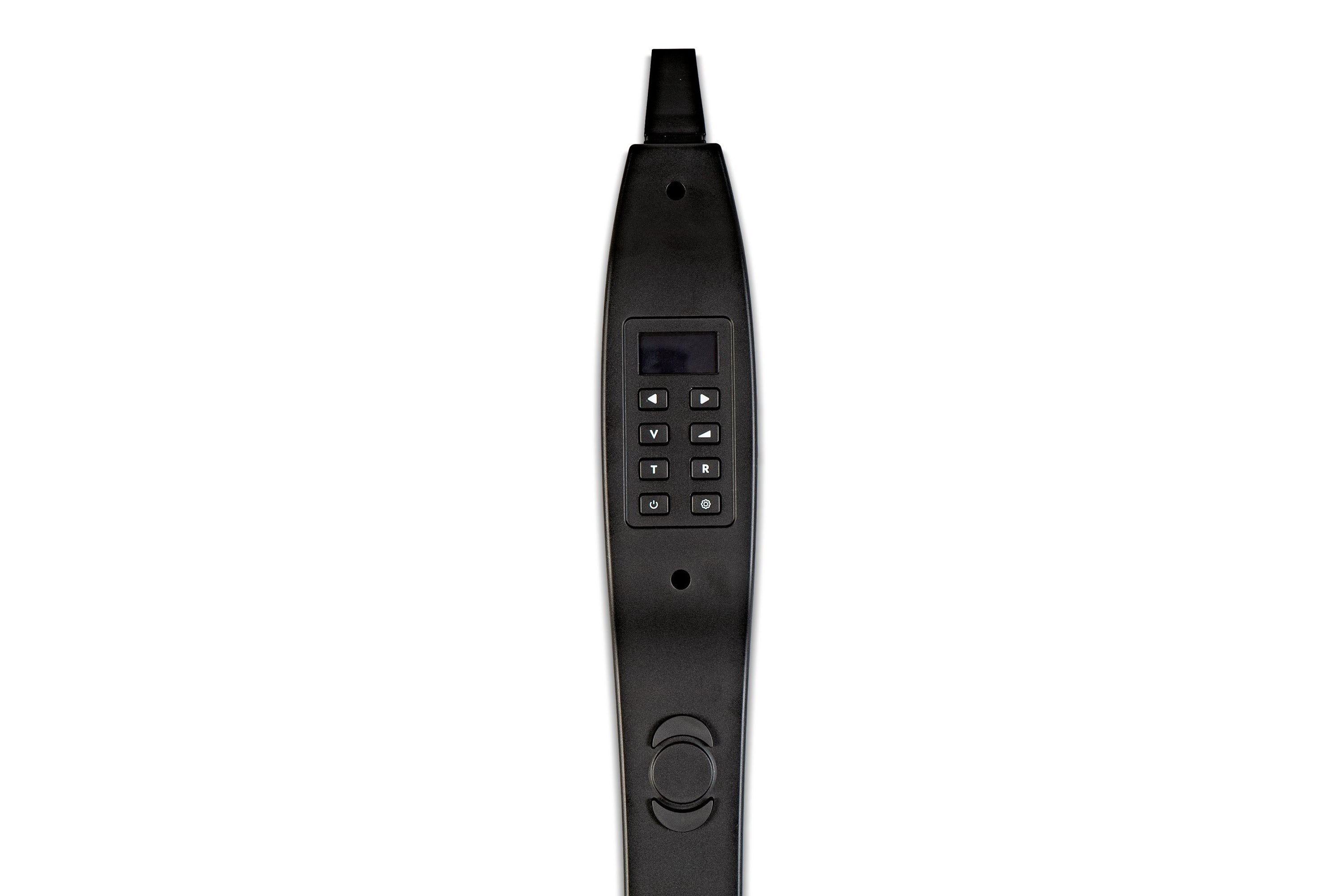 Carry_on_Digital_Wind_Instrument_2_Pro_3.jpeg