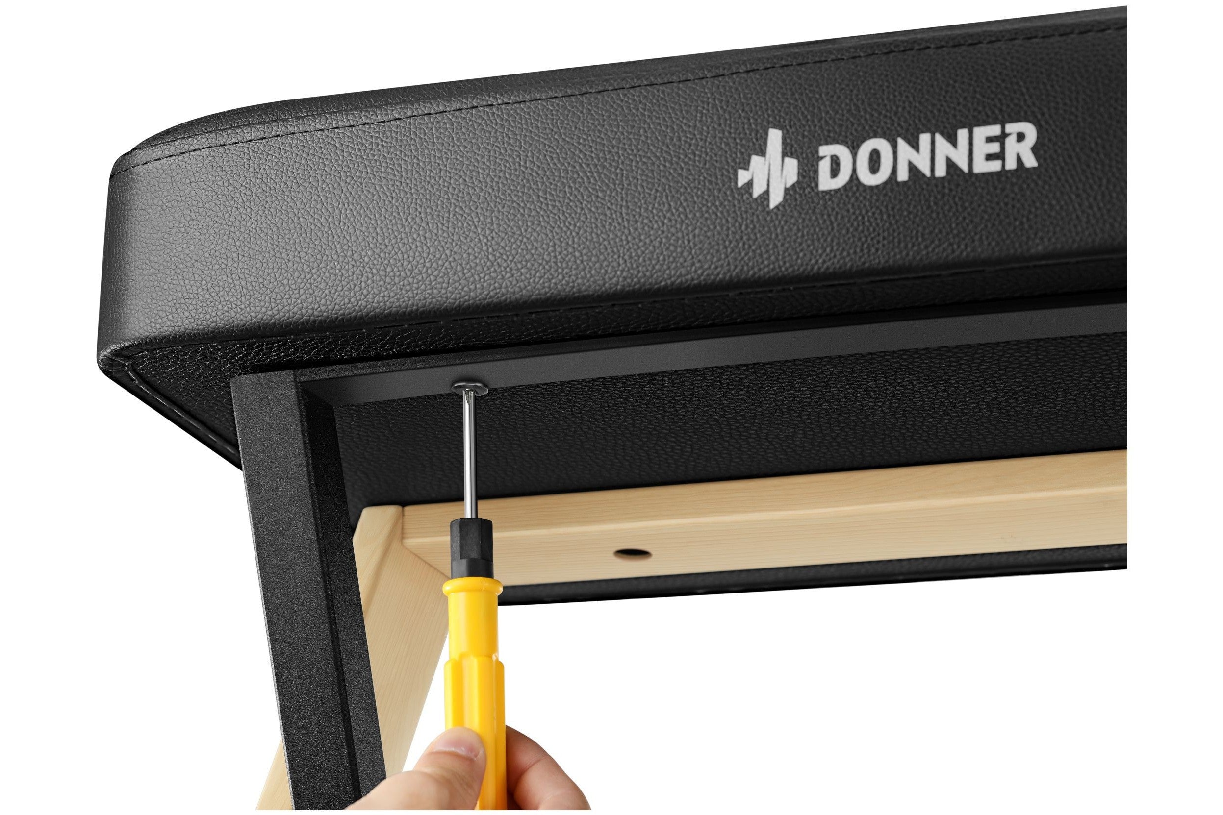 Donner_DKB_300_Wood_6.jpeg