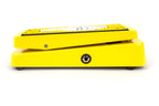 Dunlop_Kirk_Hammett_Cry_Baby_Wah_Yellow_Sparkle_Edition_4.jpeg