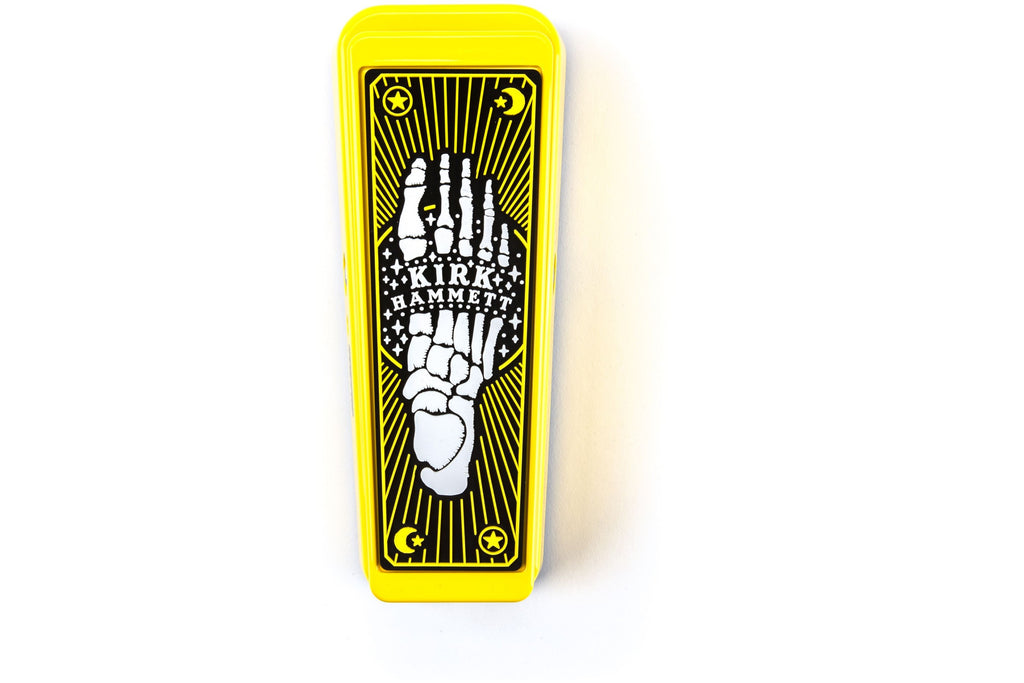 Dunlop_Kirk_Hammett_Cry_Baby_Wah_Yellow_Sparkle_Edition_5.jpeg