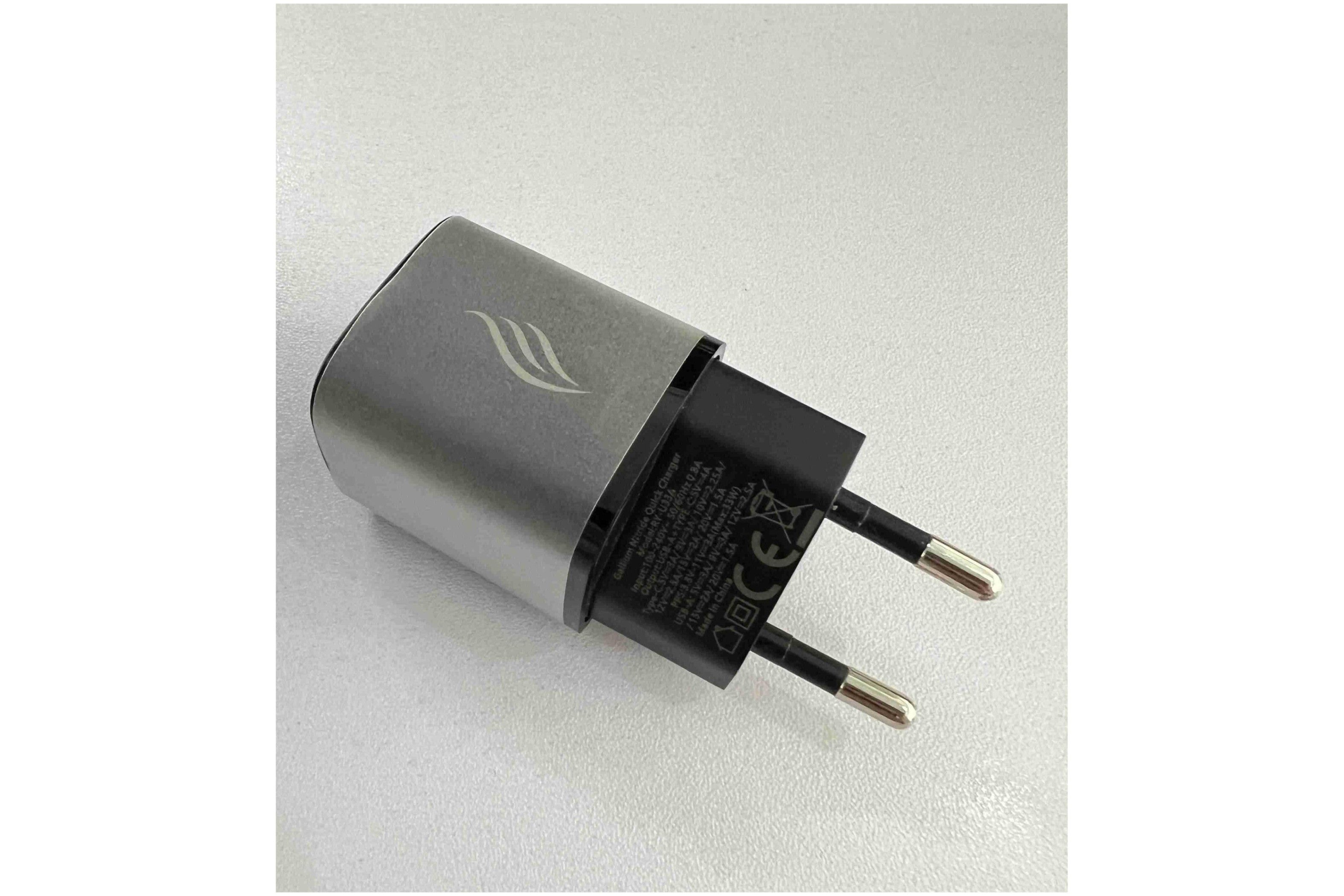 Enya_Music_Fast_charger_1.jpeg