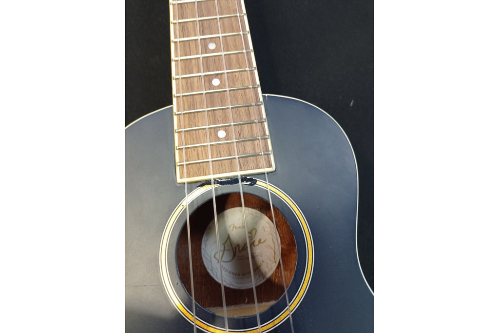 Fender_Grace_VanderWaal_Moonlight_Soprano_Uke_B_STOCK_3.jpeg