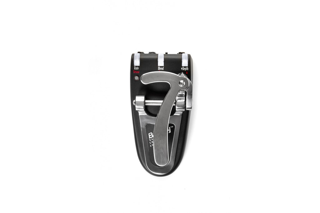 Gamechanger_Audio_BIGSBY_Pedal_5.jpeg