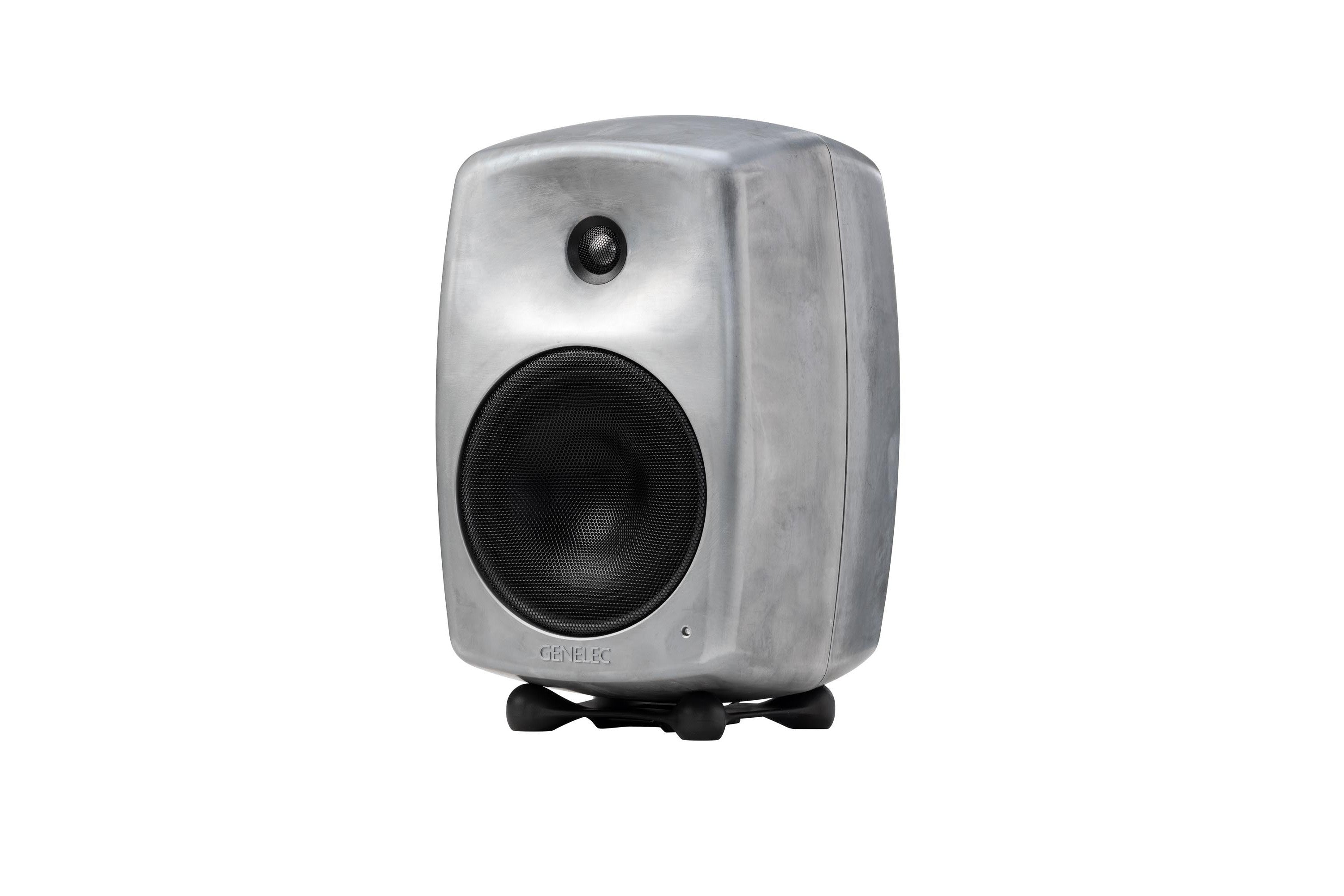 Genelec_8040BRwM_3.jpeg