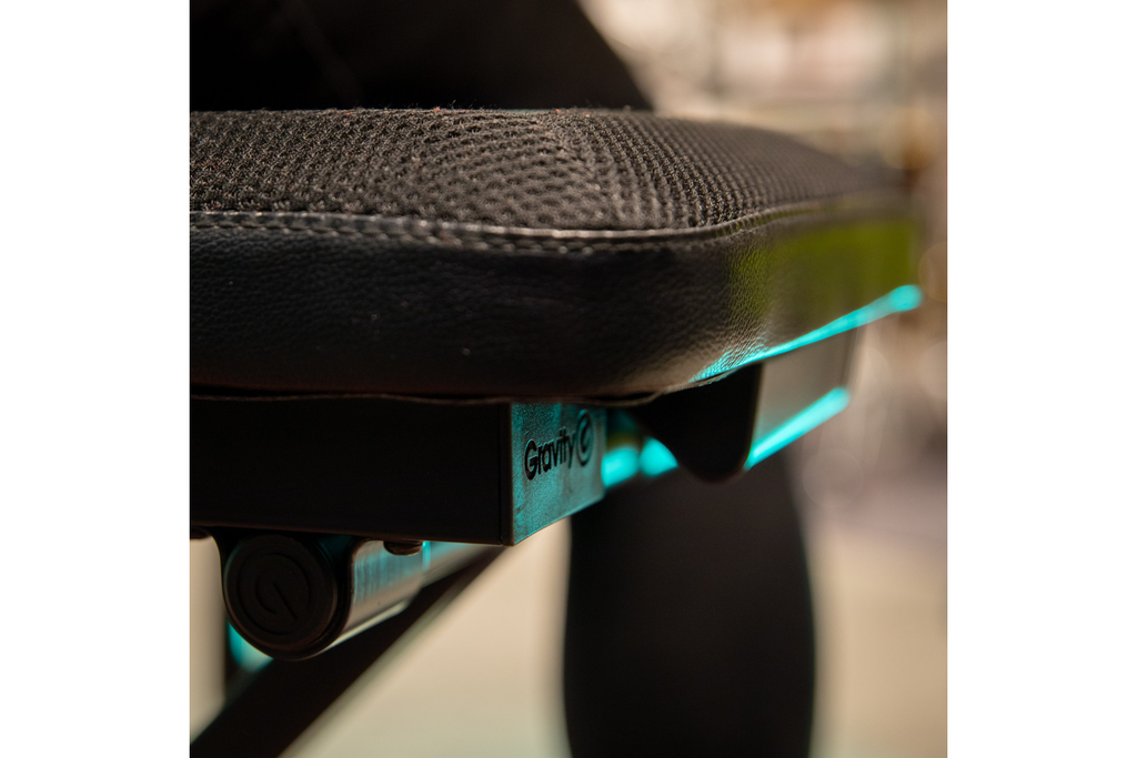 Gravity_FK_SEAT_1_12.png