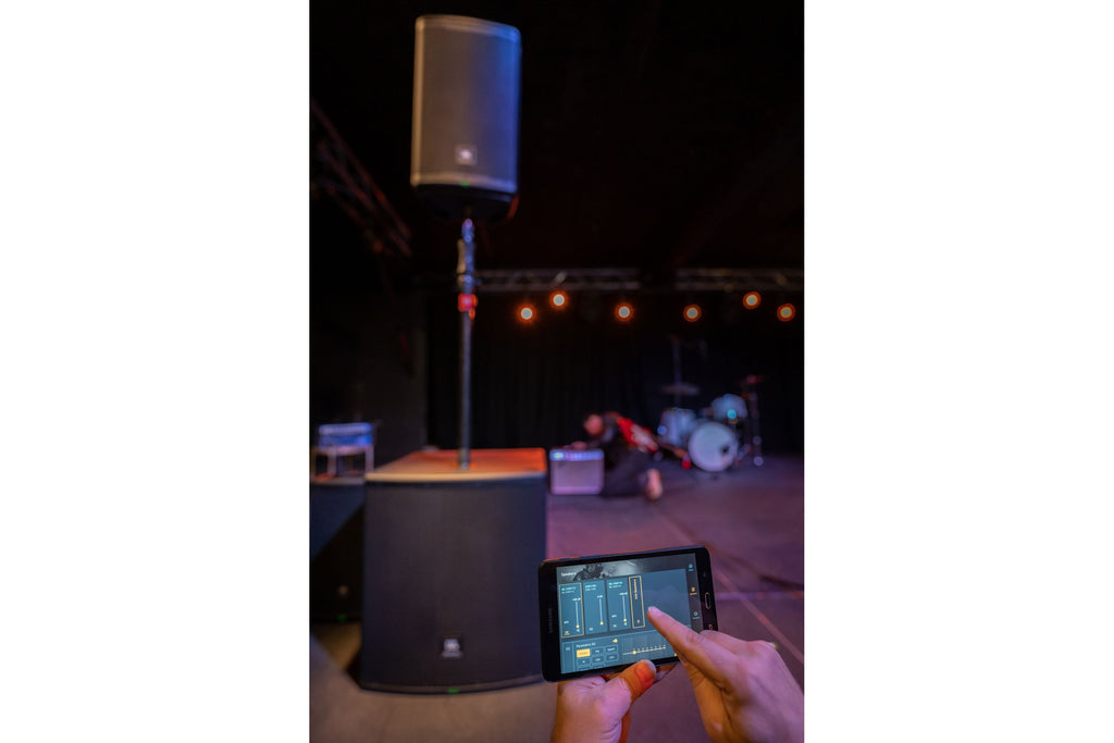JBL_EON718S_8.jpeg