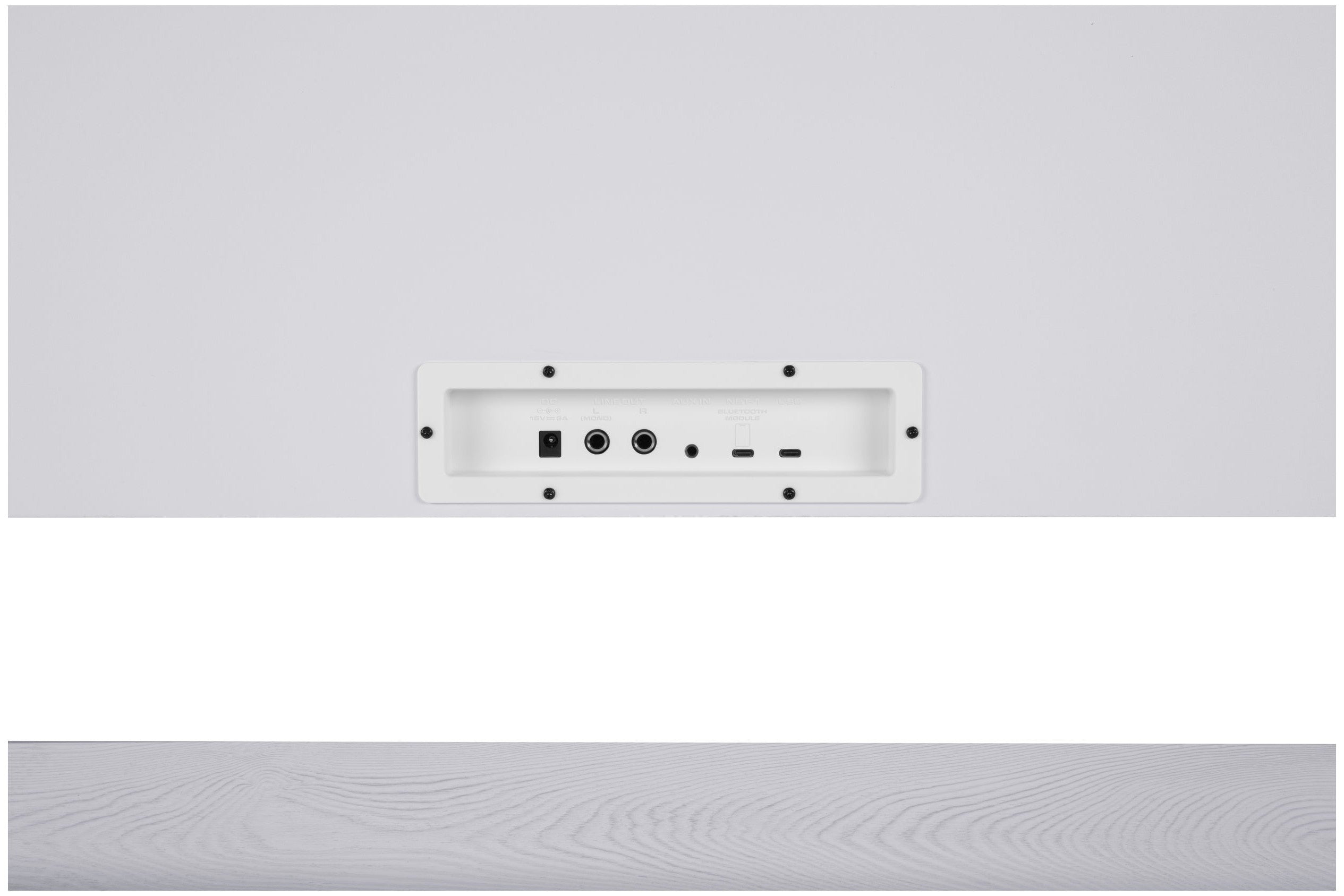 NUX_NCK_430_White_2.jpeg