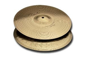 Paiste_Signature_Heavy_Hi_hat_14_1.jpeg