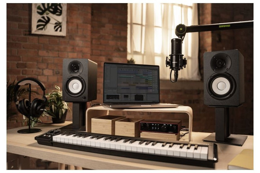 Shure_SM4_9.jpeg