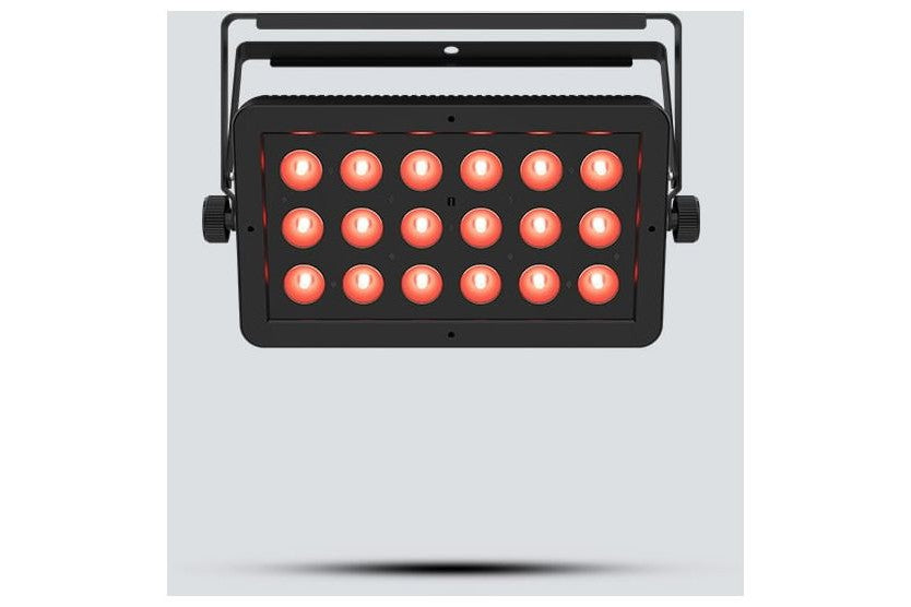 SlimBANK_Q18_ILS_12x6W_LED_RGBA_ILS_4.jpeg