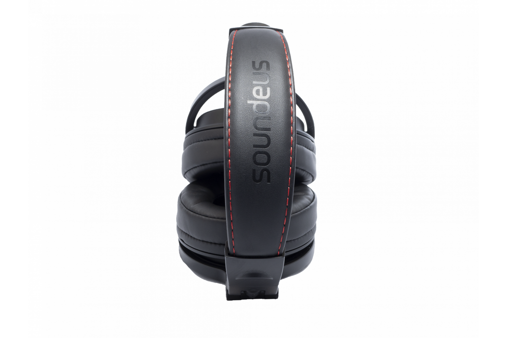 Soundeus_podcast_set_5.png