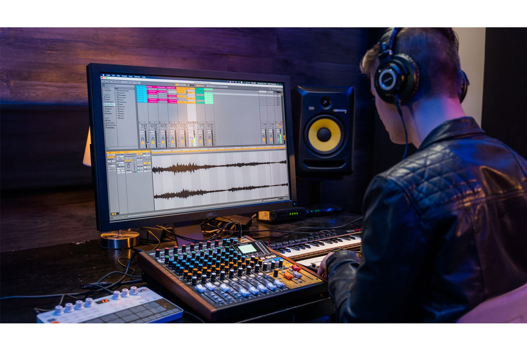 TASCAM_Model_12_10.jpeg