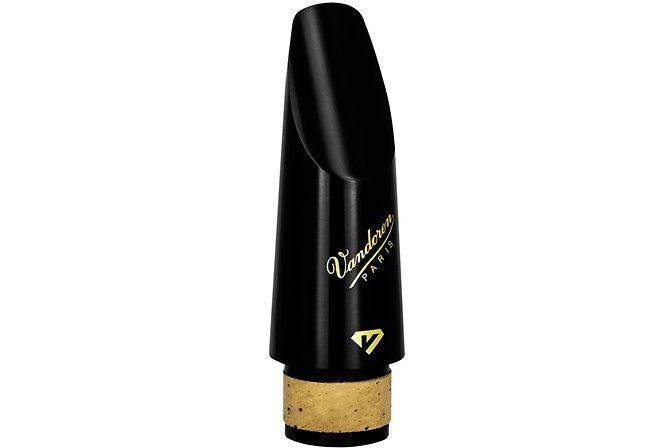 Vandoren_CM1004HD_Black_Diamond_BD4_HD_Traditional_Beak_Bb_Klarinet_1.jpeg