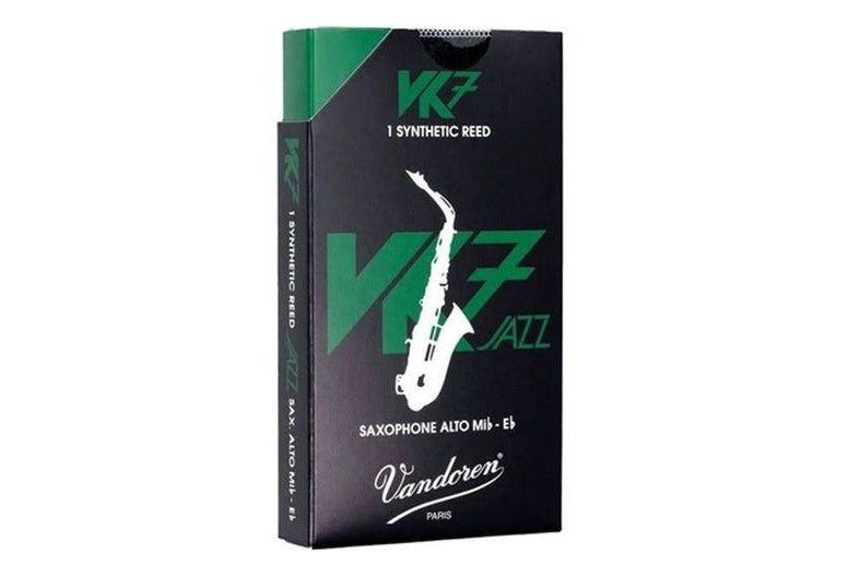 Vandoren_SVK72110_VK7_Jazz_10_Synthetic_Alto_Sax_Reed_1.jpeg