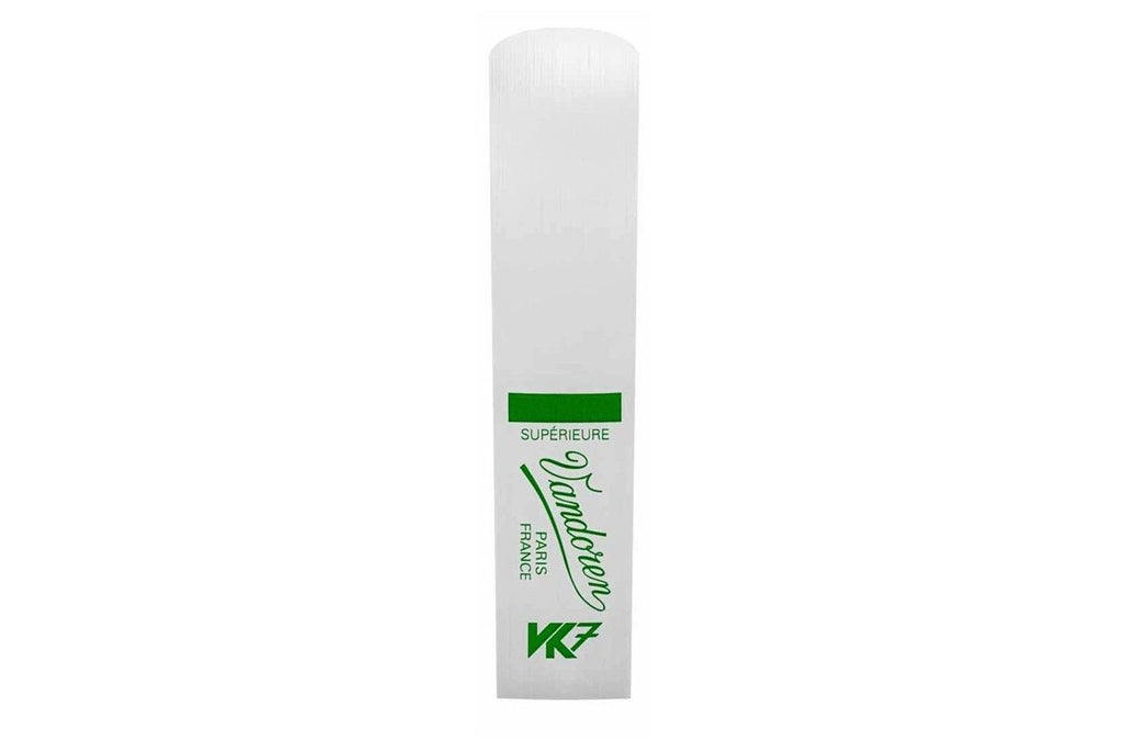 Vandoren_SVK72110_VK7_Jazz_10_Synthetic_Alto_Sax_Reed_3.jpeg