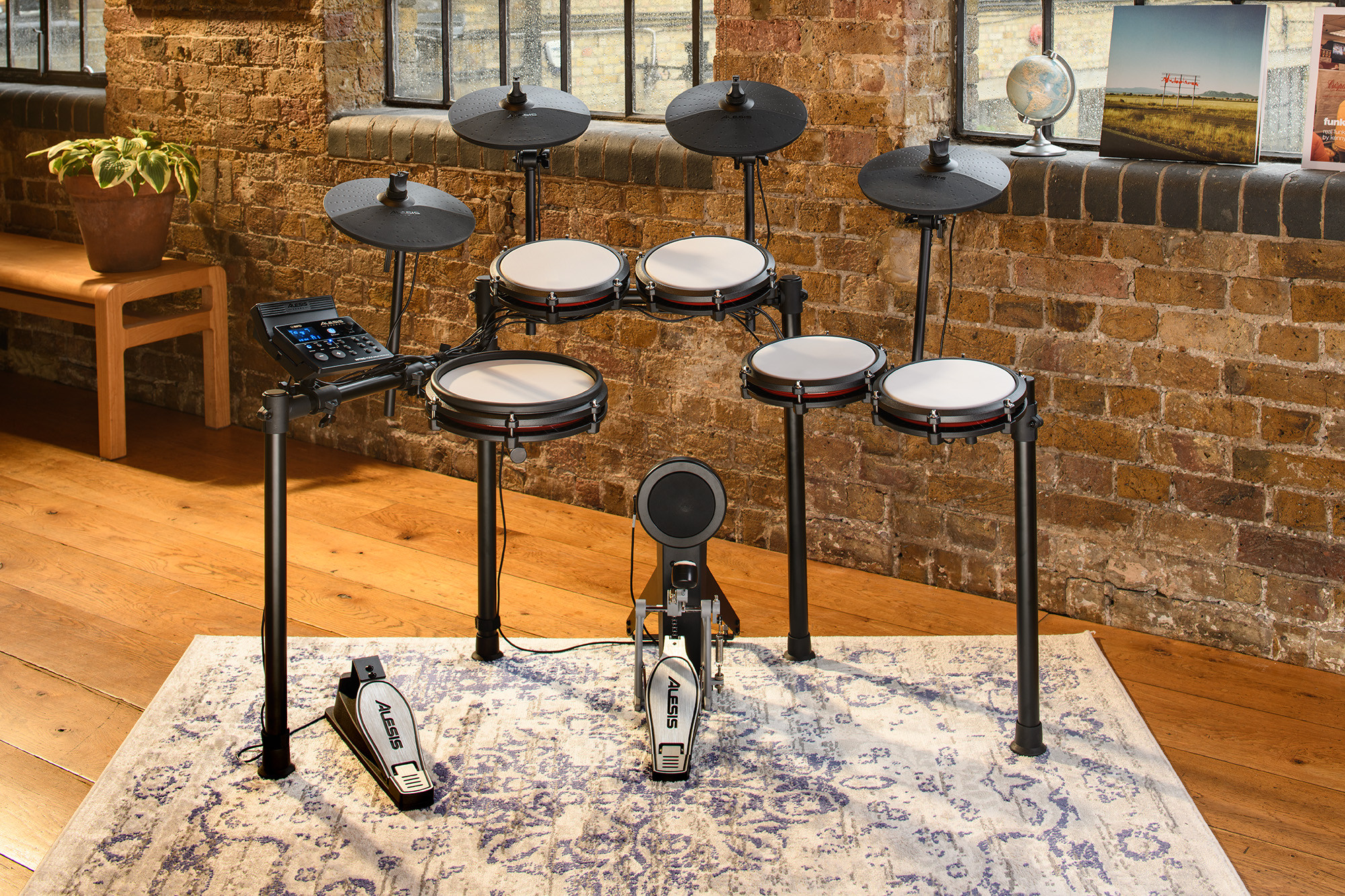 Galerijní obrázek č.19 Elektronické bicí ALESIS Nitro Max Kit + Expansion Pack