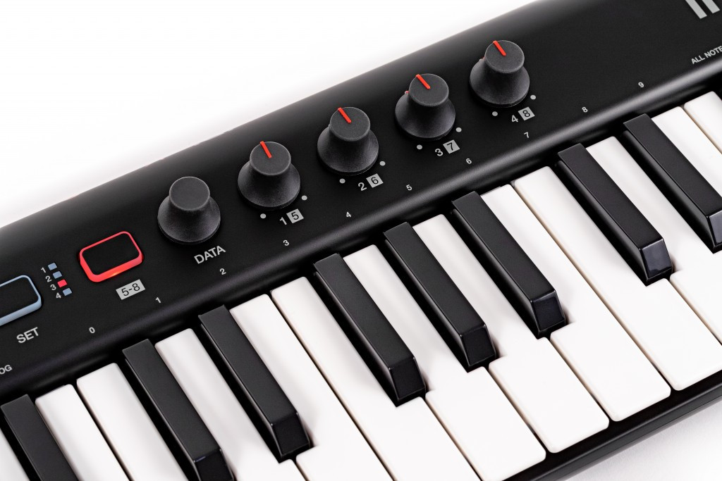 Galerijní obrázek č.5 MIDI keyboardy IK MULTIMEDIA iRig Keys 2
