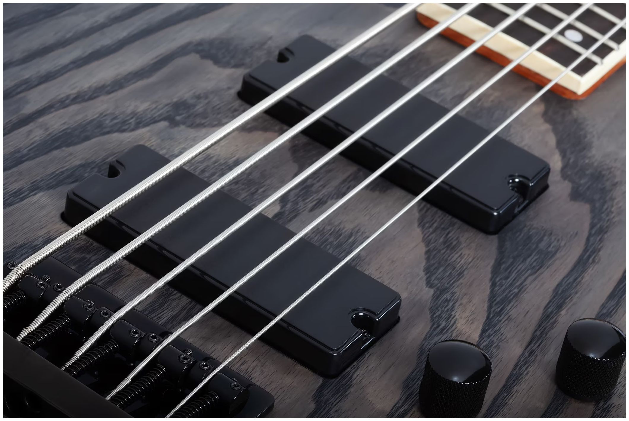 Galerijní obrázek č.1 5strunné SCHECTER C-5 Standard - Charcoal Satin