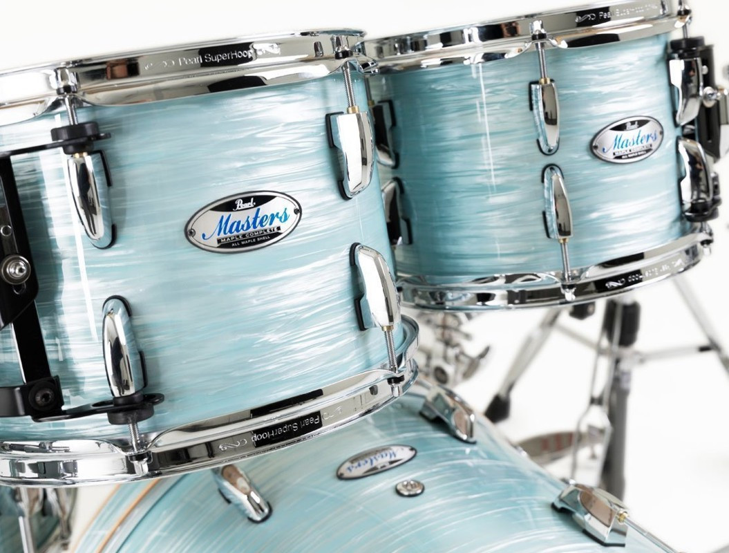 Galerijní obrázek č.2 22“; 10“, 12“; 14“ PEARL MCT924XEFP/C414 Masters Maple Complete - Ice Blue Oyster Limited Edition