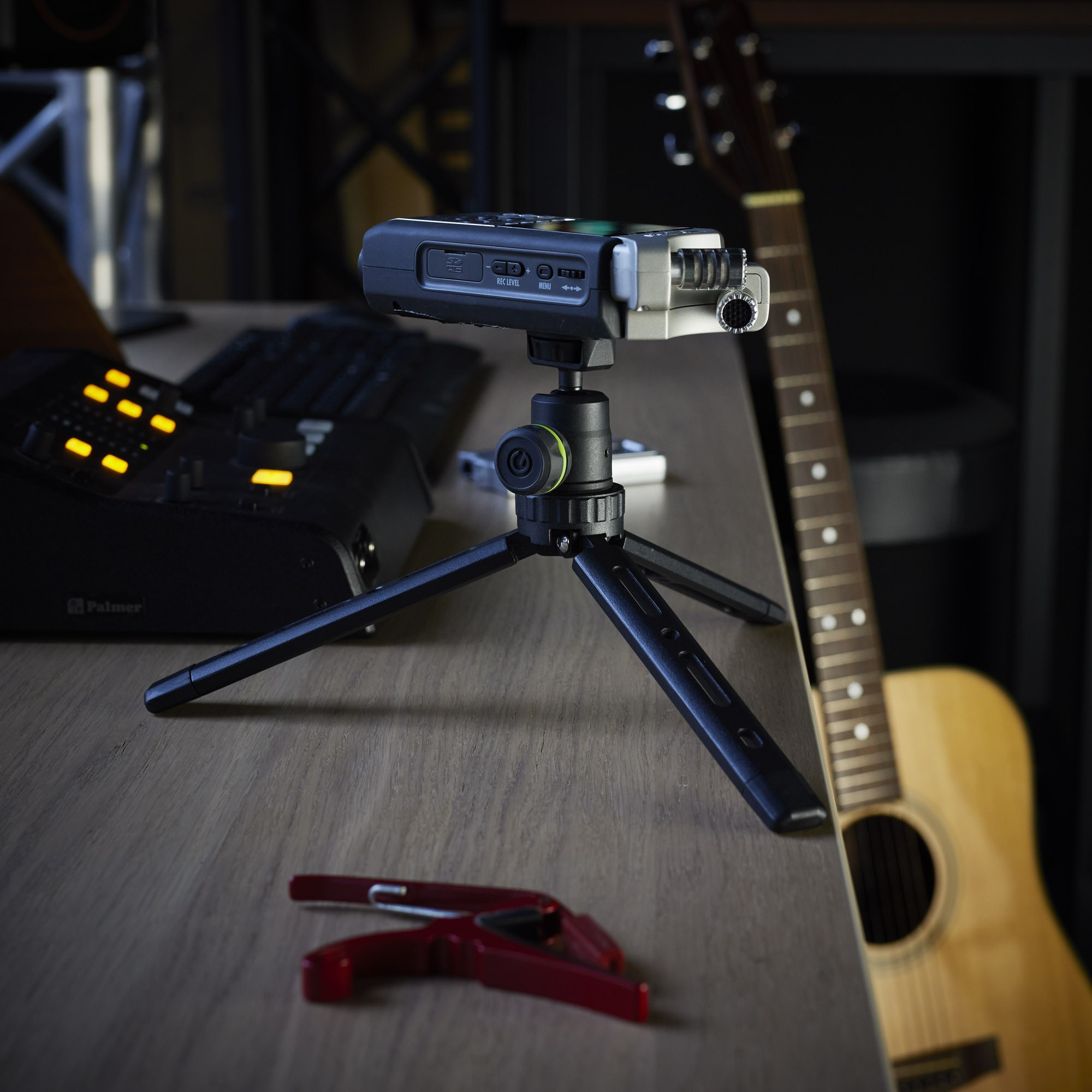 Galerijní obrázek č.8 Příslušenství záznamové techniky GRAVITY VS TRIPOD 01 B