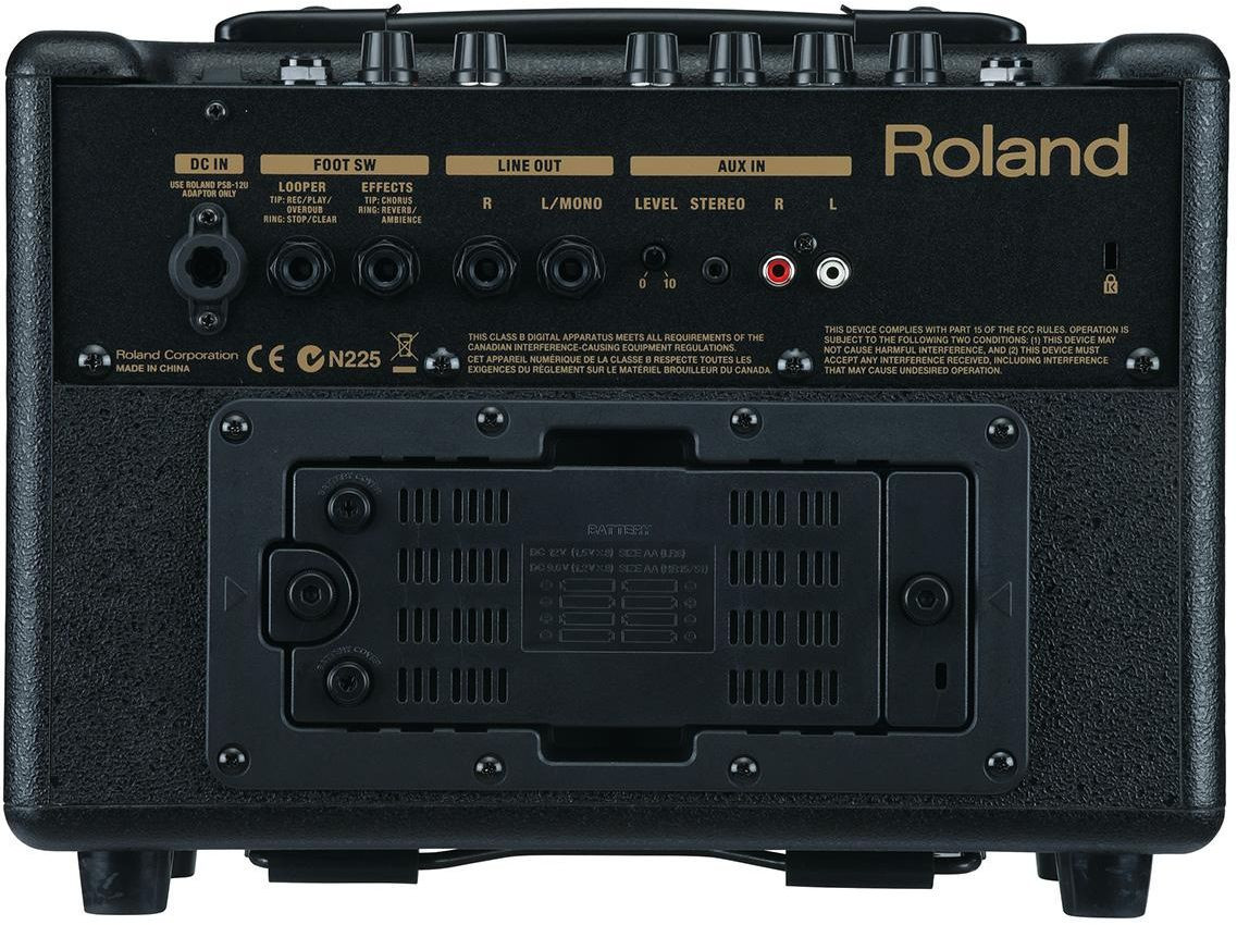 Galerijní obrázek č.1 Akustická komba ROLAND AC 33
