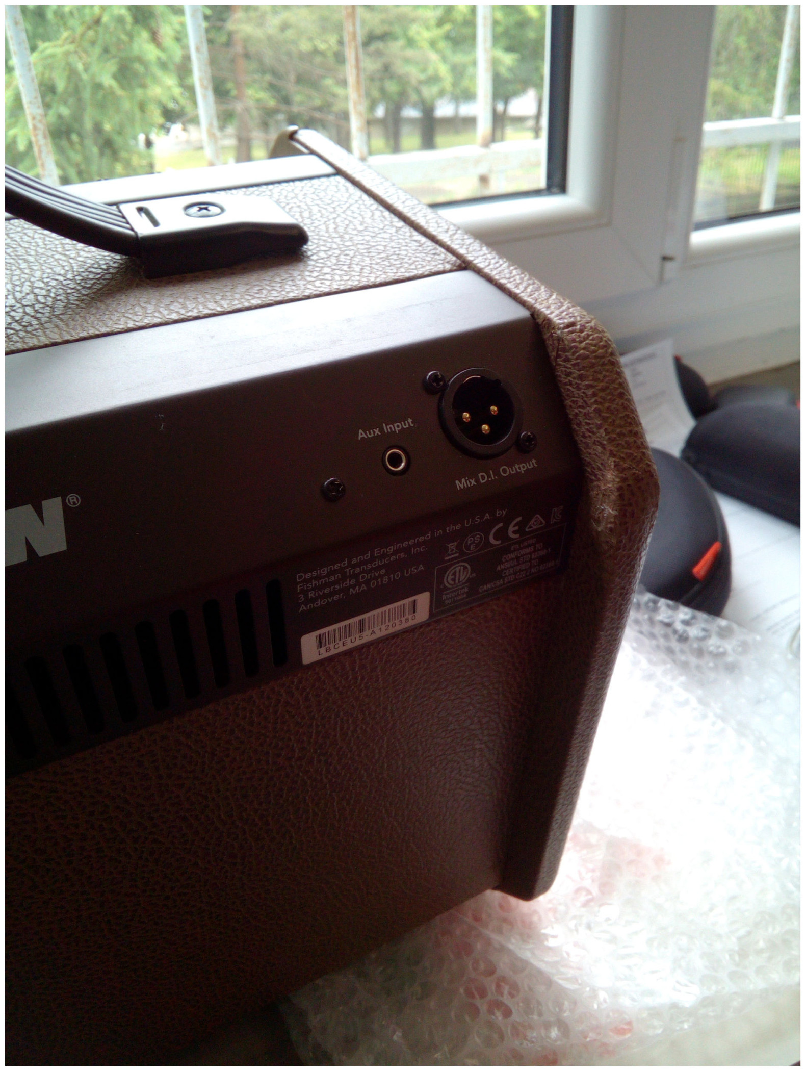 Galerijní obrázek č.2 Akustická komba FISHMAN Loudbox Mini Chargé B-Stock