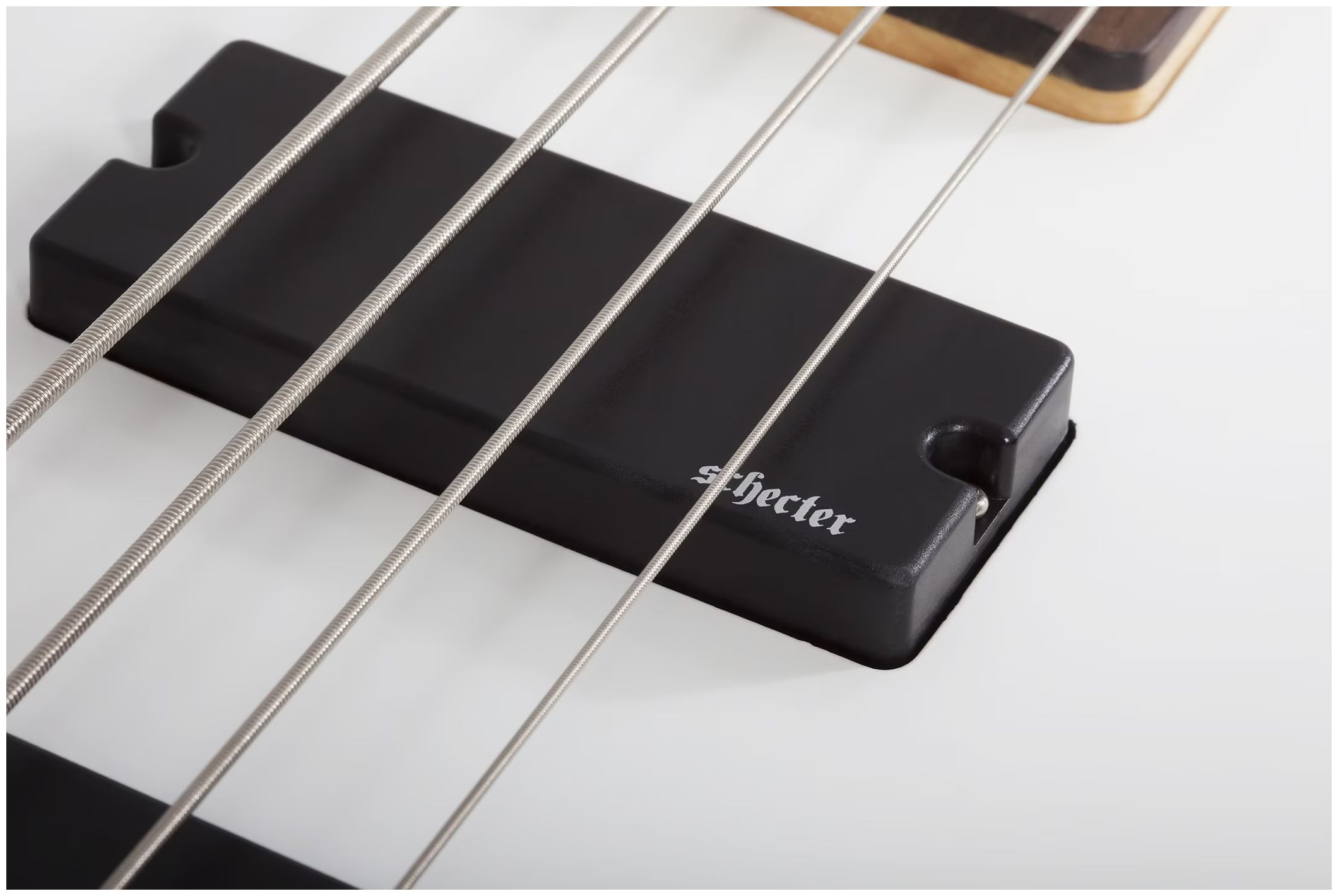Galerijní obrázek č.2 PB modely SCHECTER C-4 Deluxe - Satin White