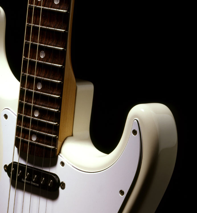 Galerijní obrázek č.1 ST - modely FENDER Ritchie Blackmore Stratocaster®, Scalloped Rosewood Fretboard, Olympic White