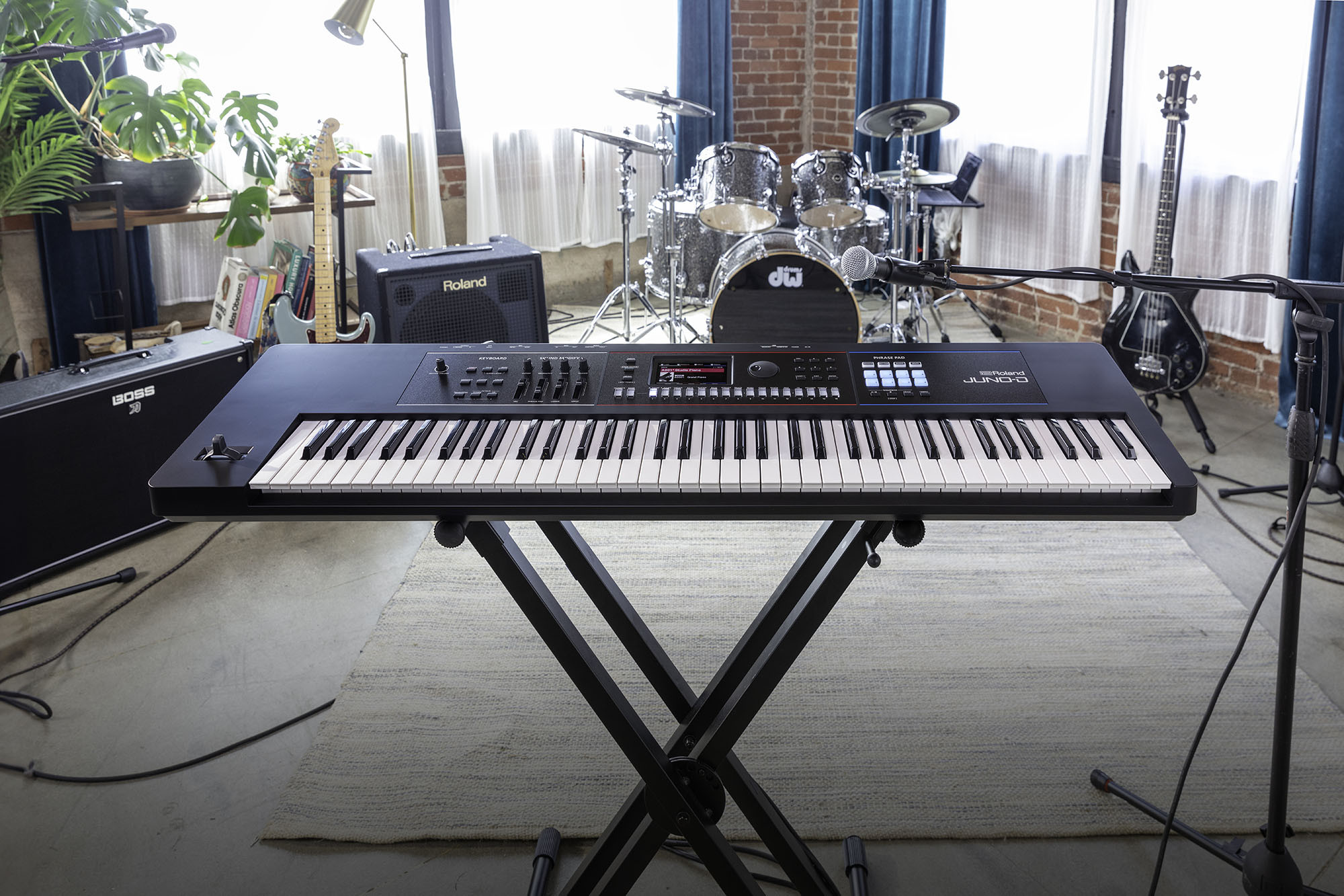 Galerijní obrázek č.5 Syntezátory, varhany, virtuální nástroje ROLAND JUNO-D7