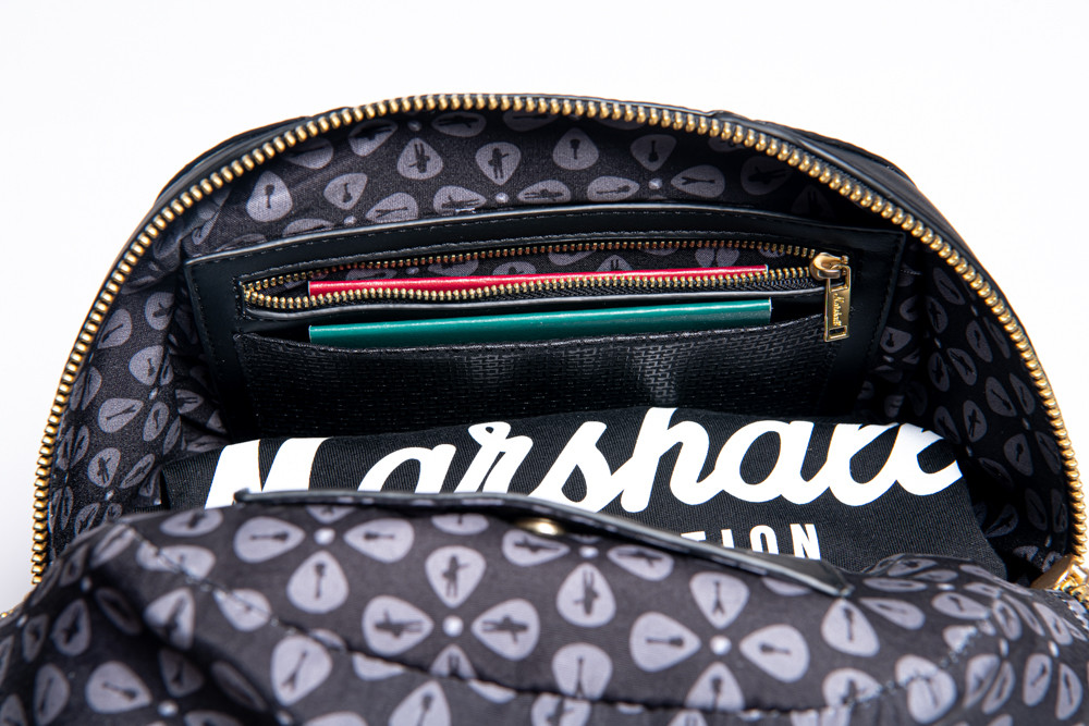 Galerijní obrázek č.5 Batohy MARSHALL Downtown Backpack Black/ Gold