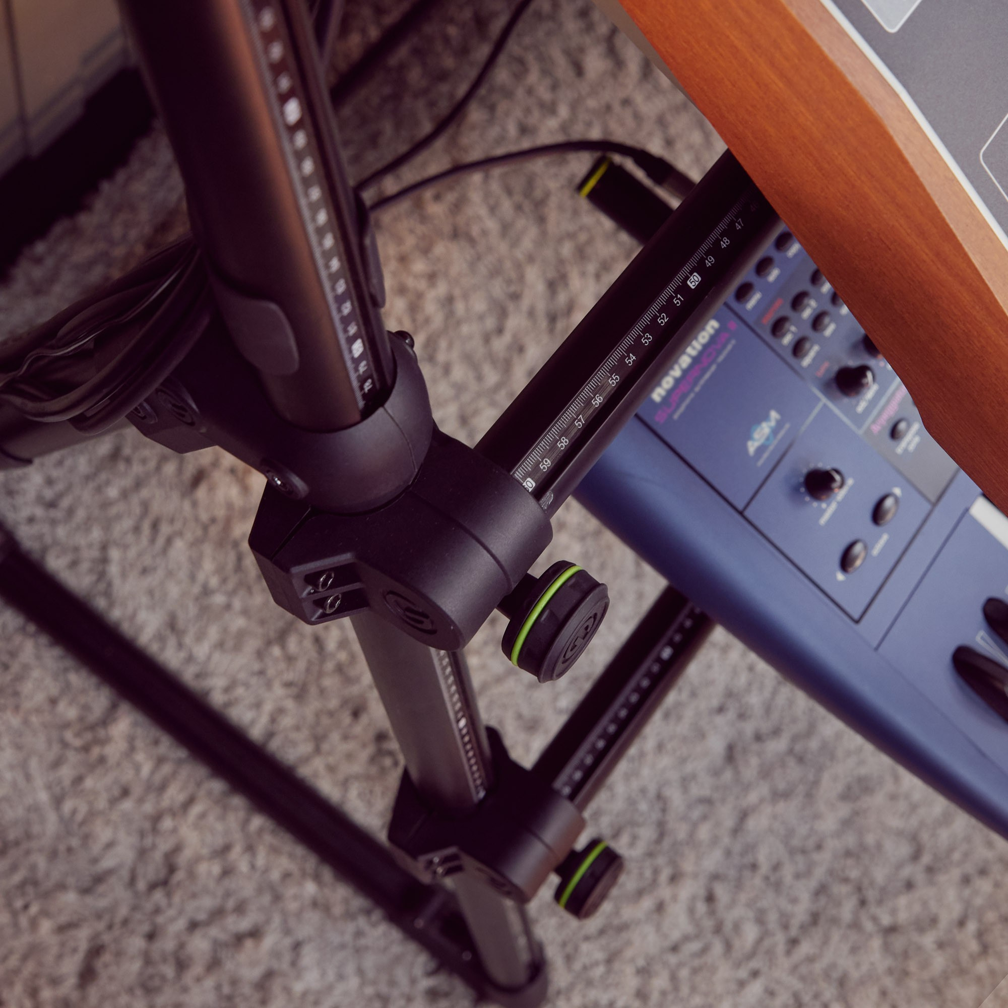 Galerijní obrázek č.25 Stojany GRAVITY KS MKS 01 B Multi Keyboard Stand