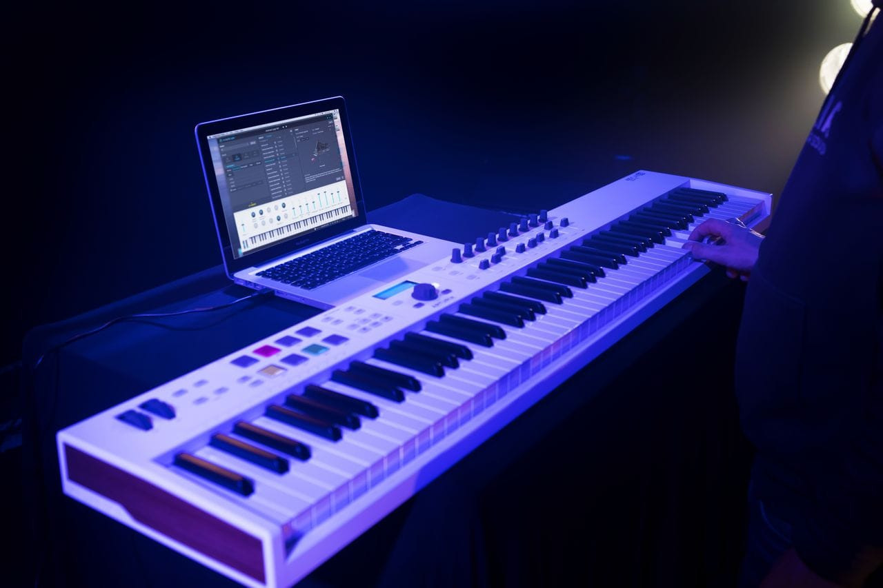 Galerijní obrázek č.4 MIDI keyboardy ARTURIA Keylab Essential 88