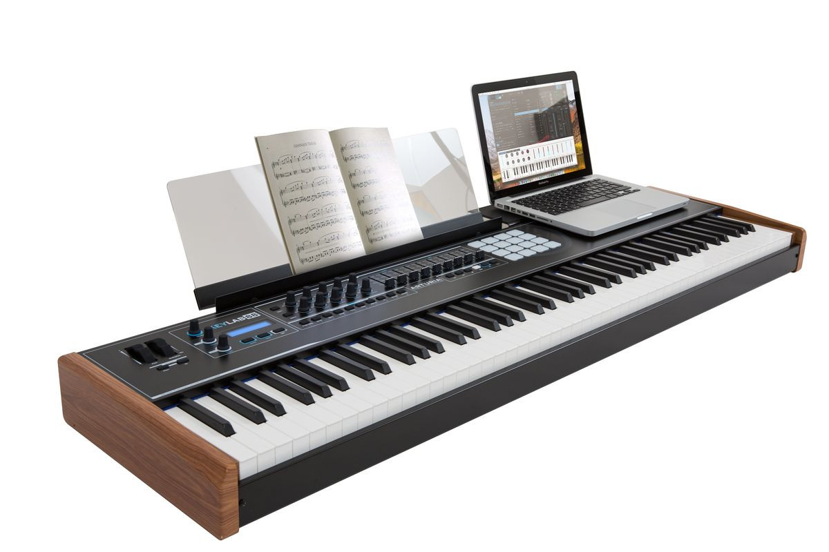 Galerijní obrázek č.2 MIDI keyboardy ARTURIA KeyLab 88 Black Edition