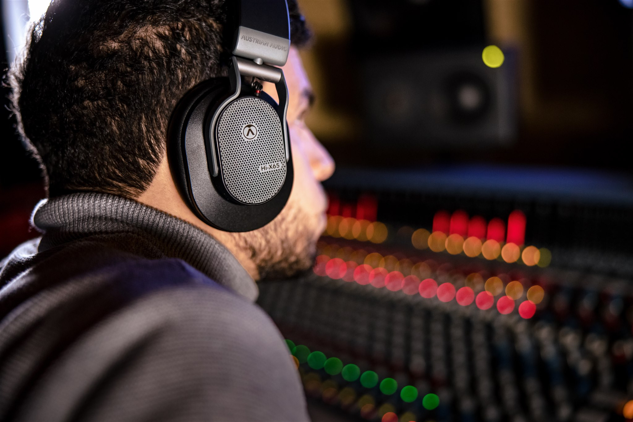 Galerijní obrázek č.10 Velká náhlavní sluchátka AUSTRIAN AUDIO Hi-X65