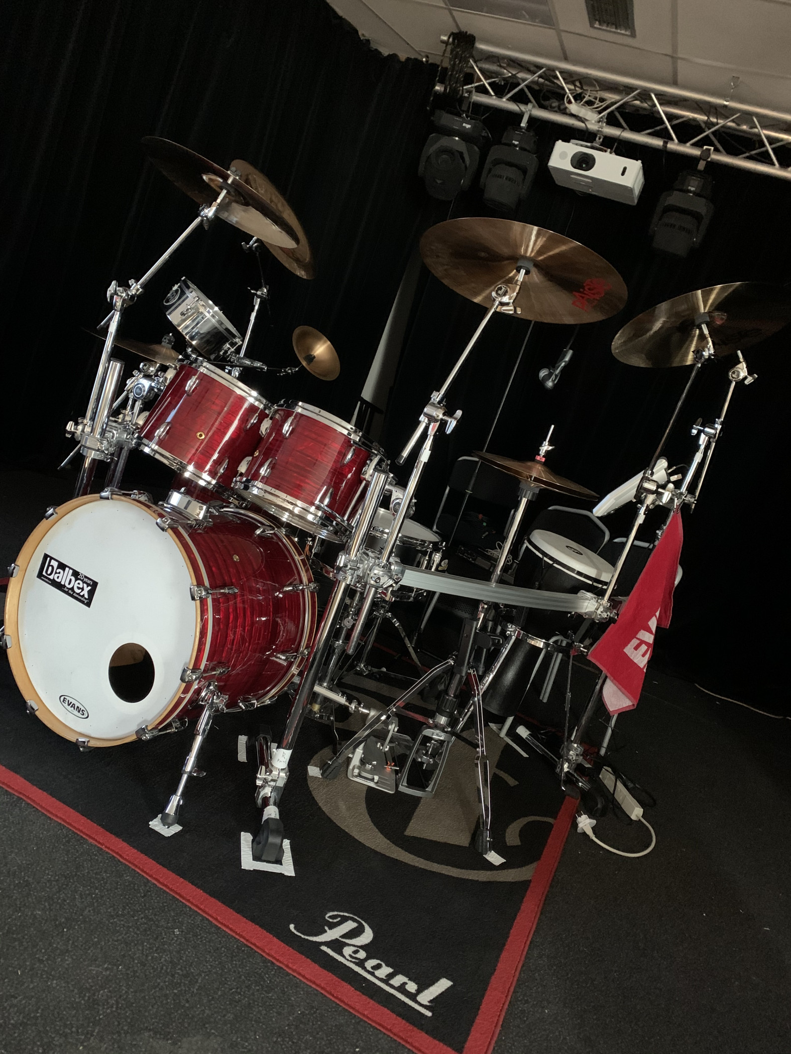 Koberec PEARL PPBRBRLG Drum Rug Large Music City