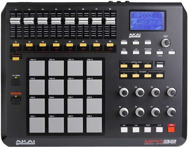 Hlavní obrázek DAW kontrolery AKAI MPD 32