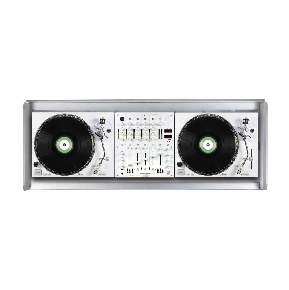 Galerijní obrázek č.2 Nábytek a dekorace pro DJ GLORIOUS Cockpit deLuxe