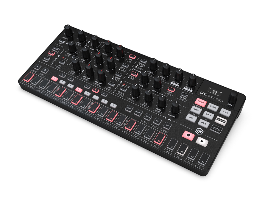 Galerijní obrázek č.2 Syntezátory, varhany, virtuální nástroje IK MULTIMEDIA UNO Synth Pro X