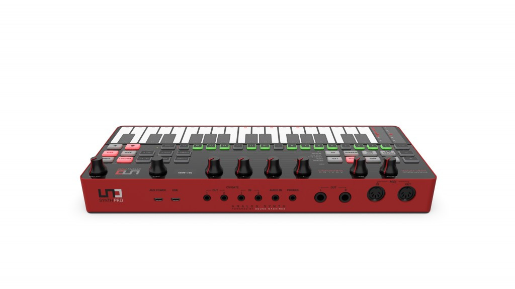 Galerijní obrázek č.3 Syntezátory, varhany, virtuální nástroje IK MULTIMEDIA UNO Synth Pro Desktop