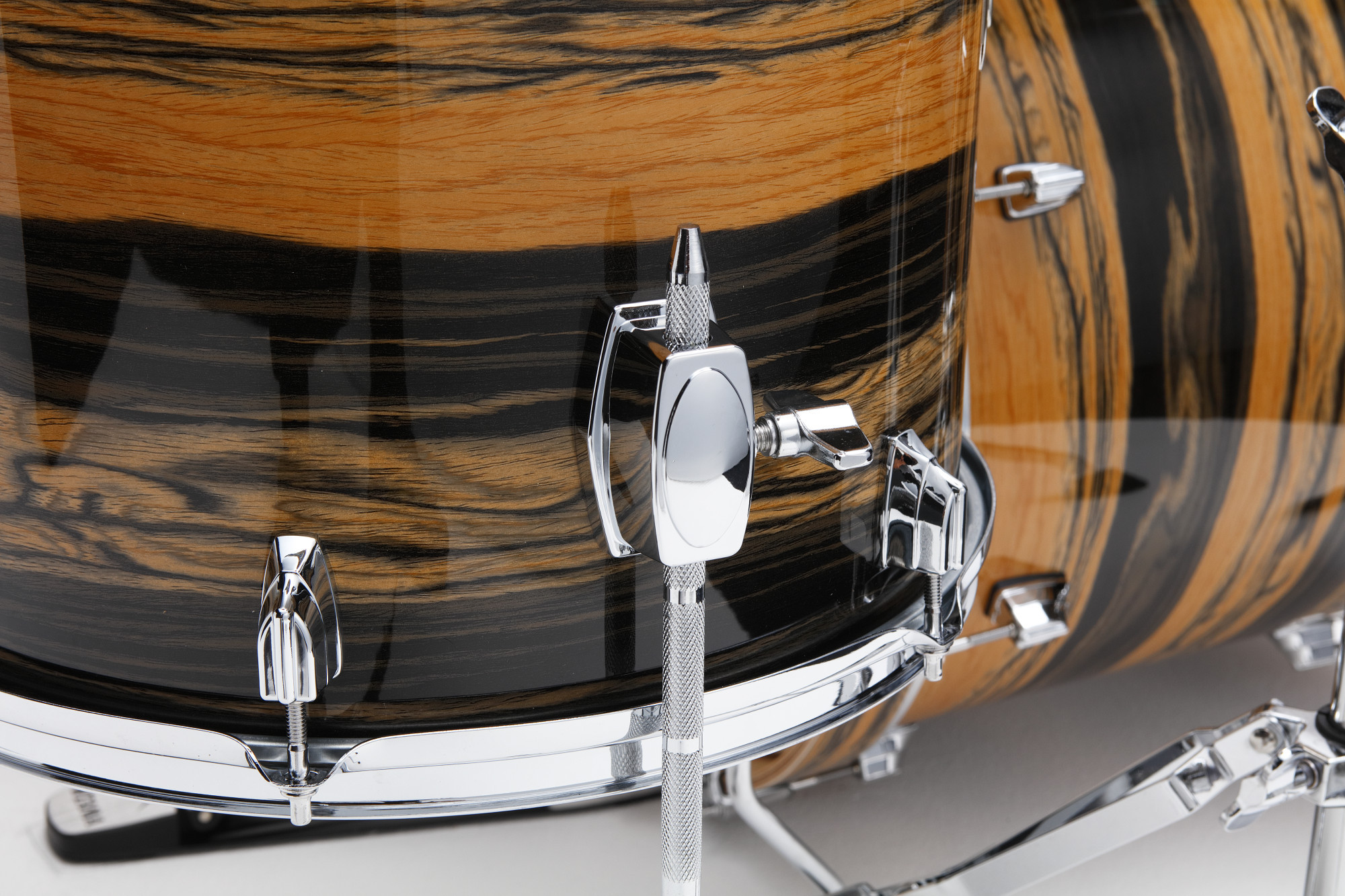 Galerijní obrázek č.3 22“; 10“, 12“; 16“ TAMA CK52KR-NET Superstar Classic - Natural Ebony Tiger Wrap