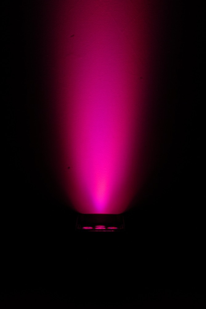 Galerijní obrázek č.3 Architekturální osvětlení CHAUVET DJ Freedom Par Tri-6