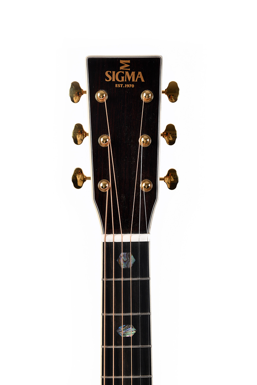 Galerijní obrázek č.2 Další tvary SIGMA GUITARS SOMR-45 - Natural Polished Gloss