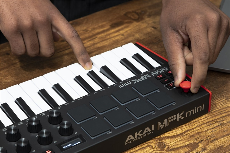Galerijní obrázek č.8 MIDI keyboardy AKAI MPK Mini MK3