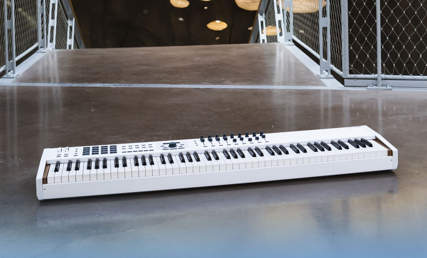 Galerijní obrázek č.8 Keyboardy/Klávesy/Kontrolery ARTURIA KeyLab 88 MkII B-Stock