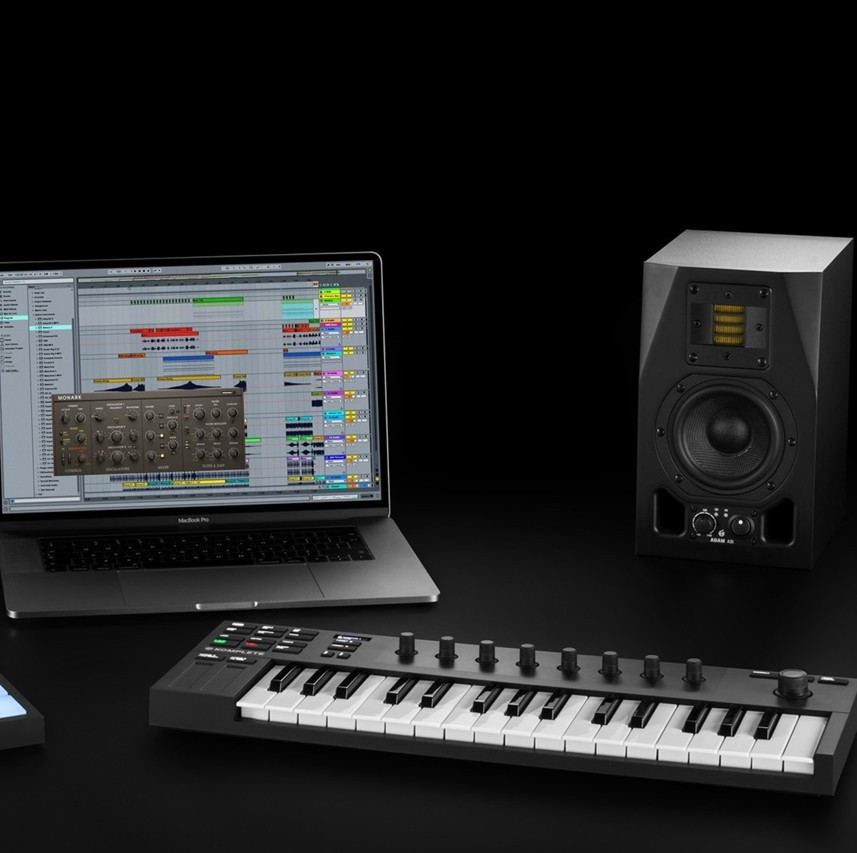 Galerijní obrázek č.7 MIDI keyboardy NATIVE INSTRUMENTS Komplete Kontrol M32