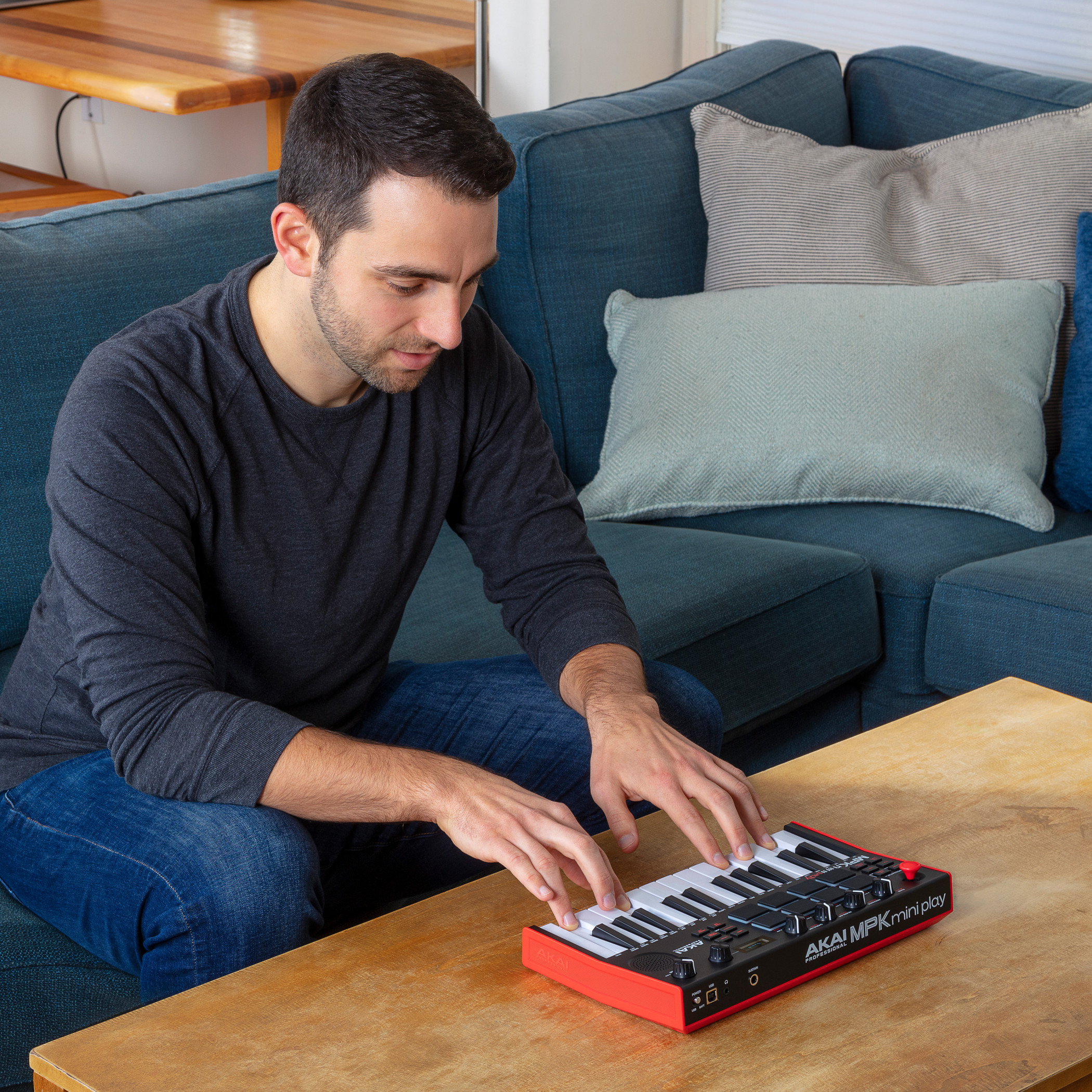 Galerijní obrázek č.13 Keyboardy s dynamikou AKAI MPK Mini PLAY MK3