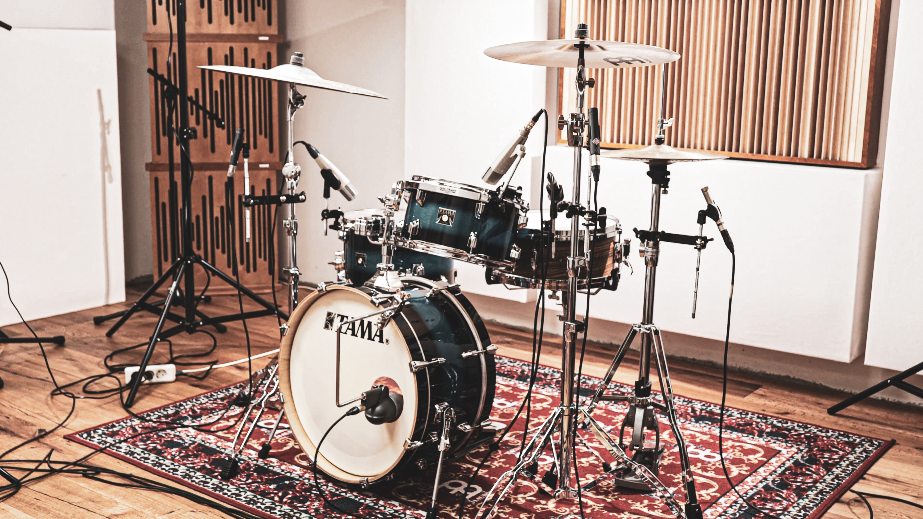 Galerijní obrázek č.5 Stojany a držáky pro perkuse MEINL MPMCS Microphone Clamp Cymbal Set